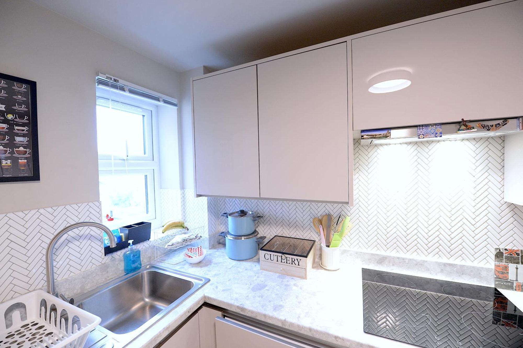 2 Bedroom Flat In Wood Green Piccadilly Line 伦敦 外观 照片